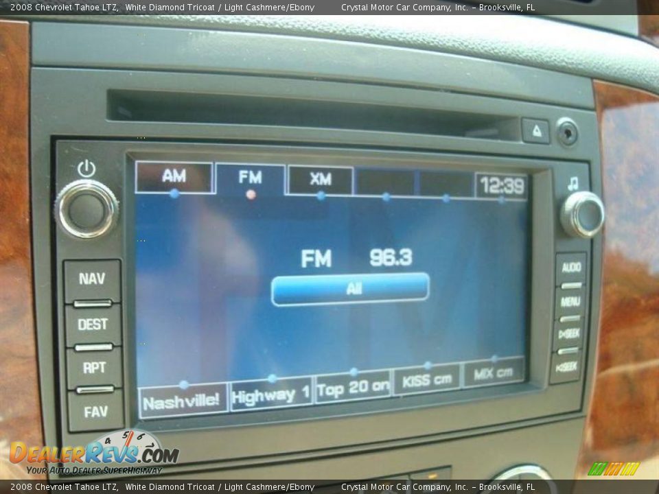 2008 Chevrolet Tahoe LTZ White Diamond Tricoat / Light Cashmere/Ebony Photo #19
