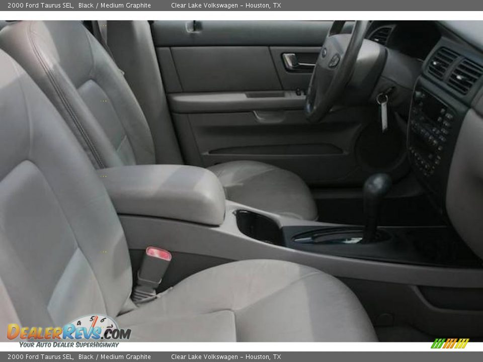 2000 Ford Taurus SEL Black / Medium Graphite Photo #30