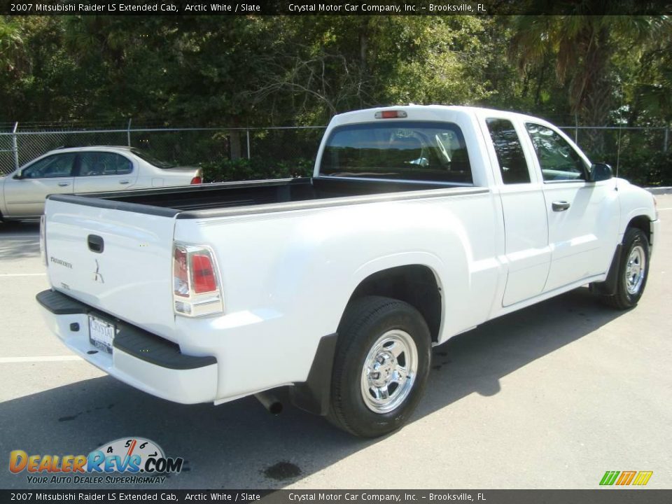 2007 Mitsubishi Raider LS Extended Cab Arctic White / Slate Photo #8