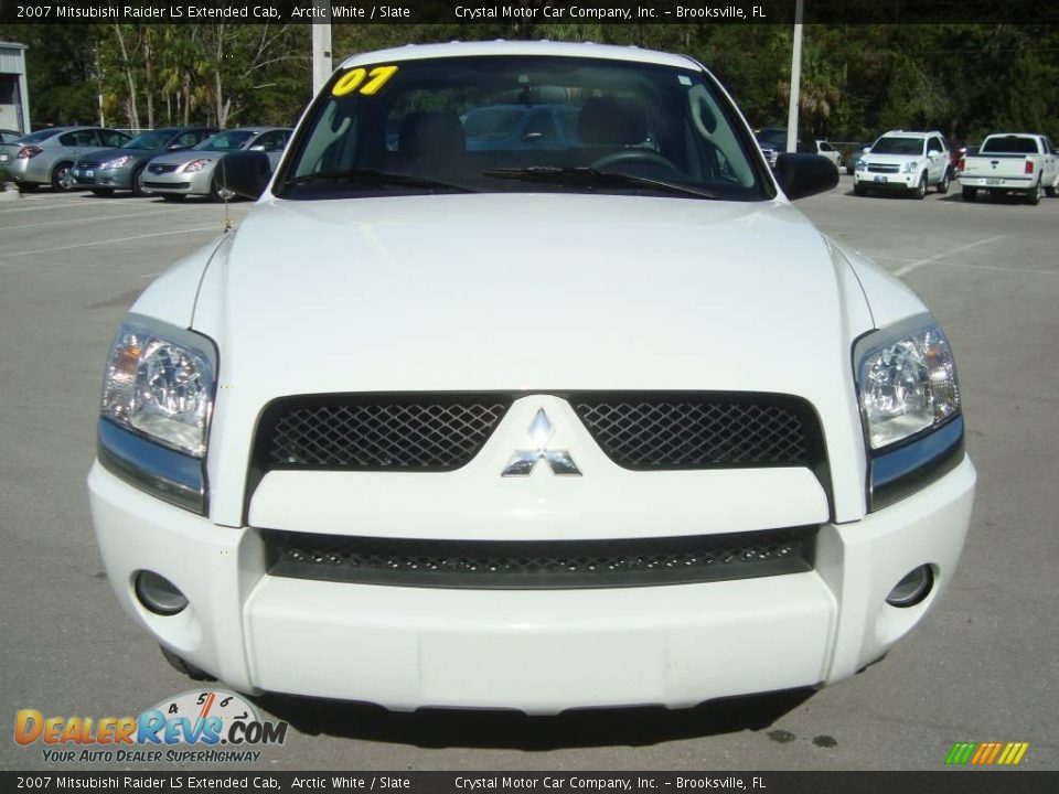2007 Mitsubishi Raider LS Extended Cab Arctic White / Slate Photo #12