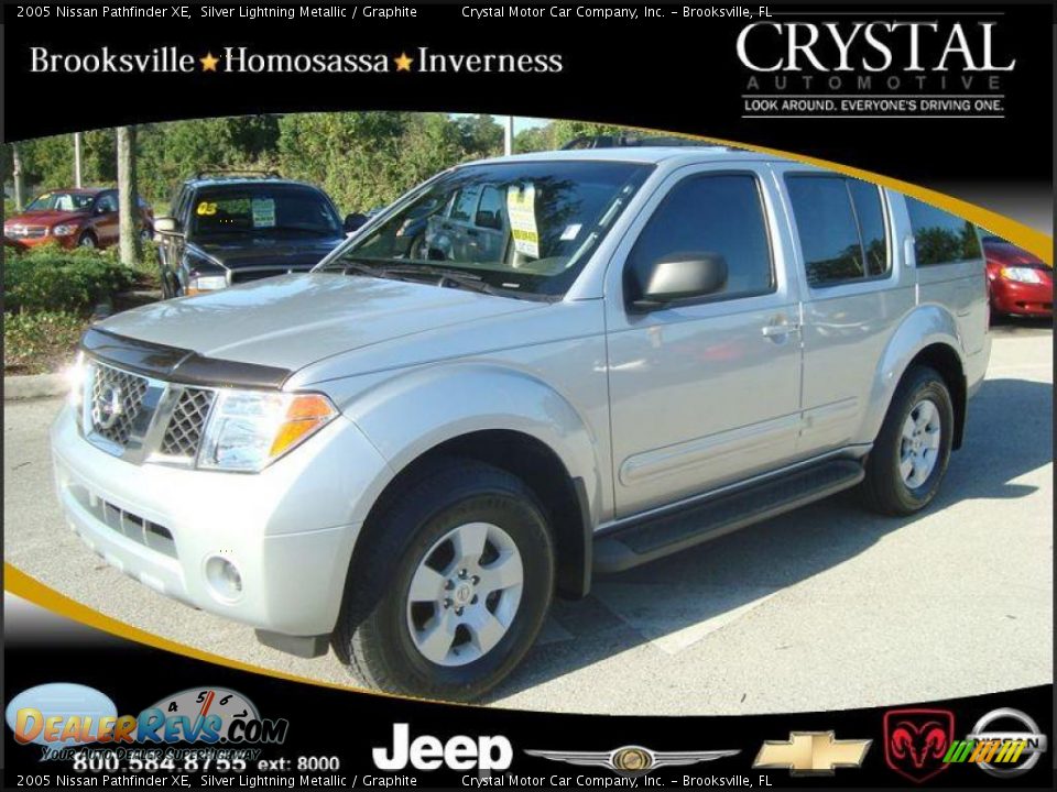 2005 Nissan Pathfinder XE Silver Lightning Metallic / Graphite Photo #1