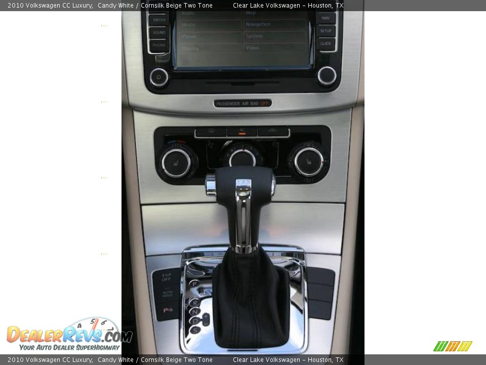 2010 Volkswagen CC Luxury Candy White / Cornsilk Beige Two Tone Photo #15