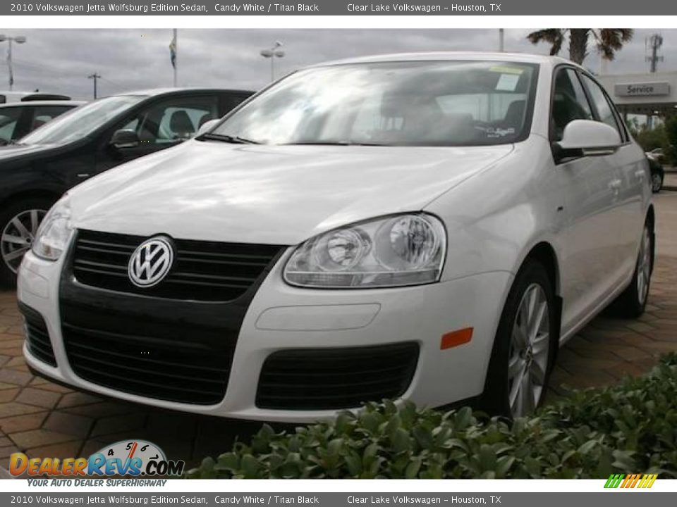 2010 Volkswagen Jetta Wolfsburg Edition Sedan Candy White / Titan Black Photo #1