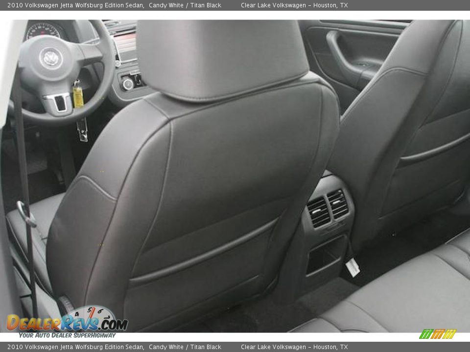 2010 Volkswagen Jetta Wolfsburg Edition Sedan Candy White / Titan Black Photo #10