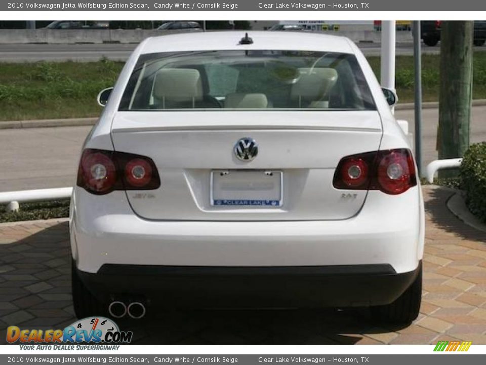 2010 Volkswagen Jetta Wolfsburg Edition Sedan Candy White / Cornsilk Beige Photo #11