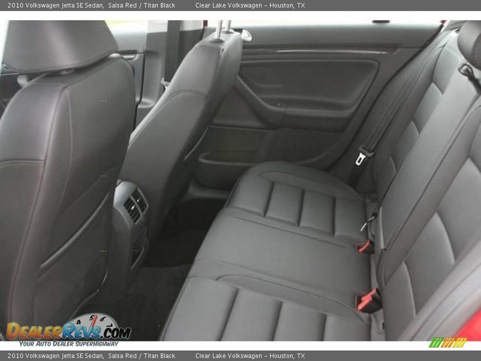 2010 Volkswagen Jetta SE Sedan Salsa Red / Titan Black Photo #7