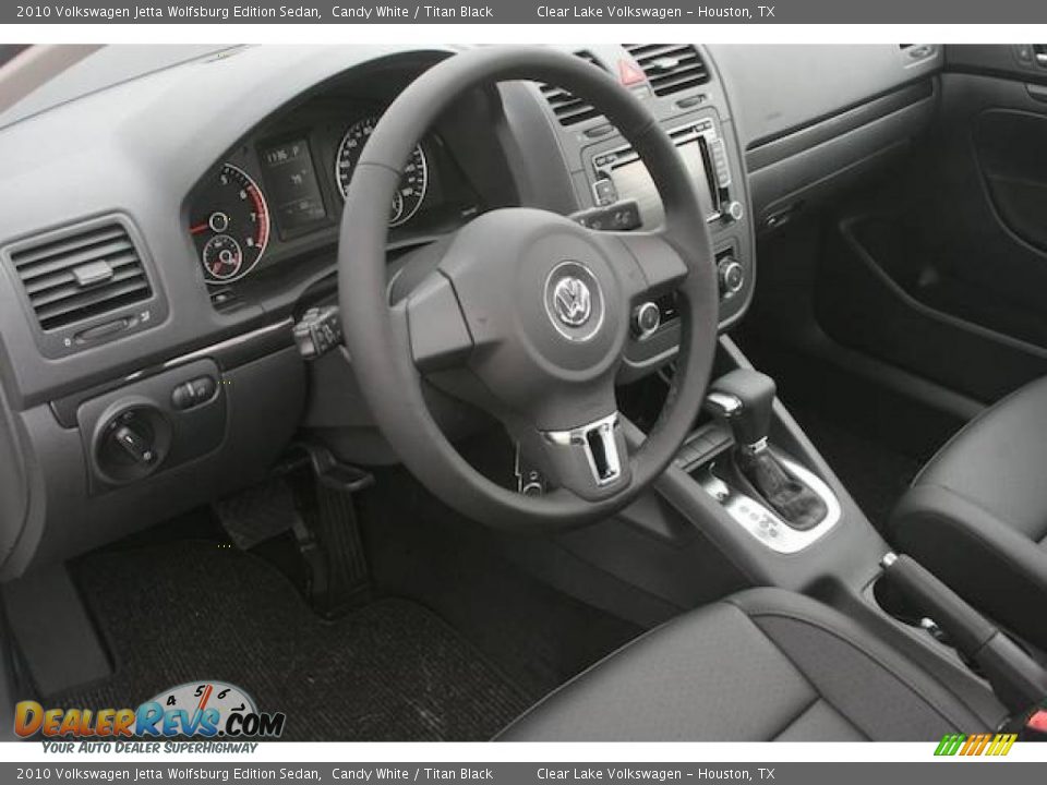 2010 Volkswagen Jetta Wolfsburg Edition Sedan Candy White / Titan Black Photo #15