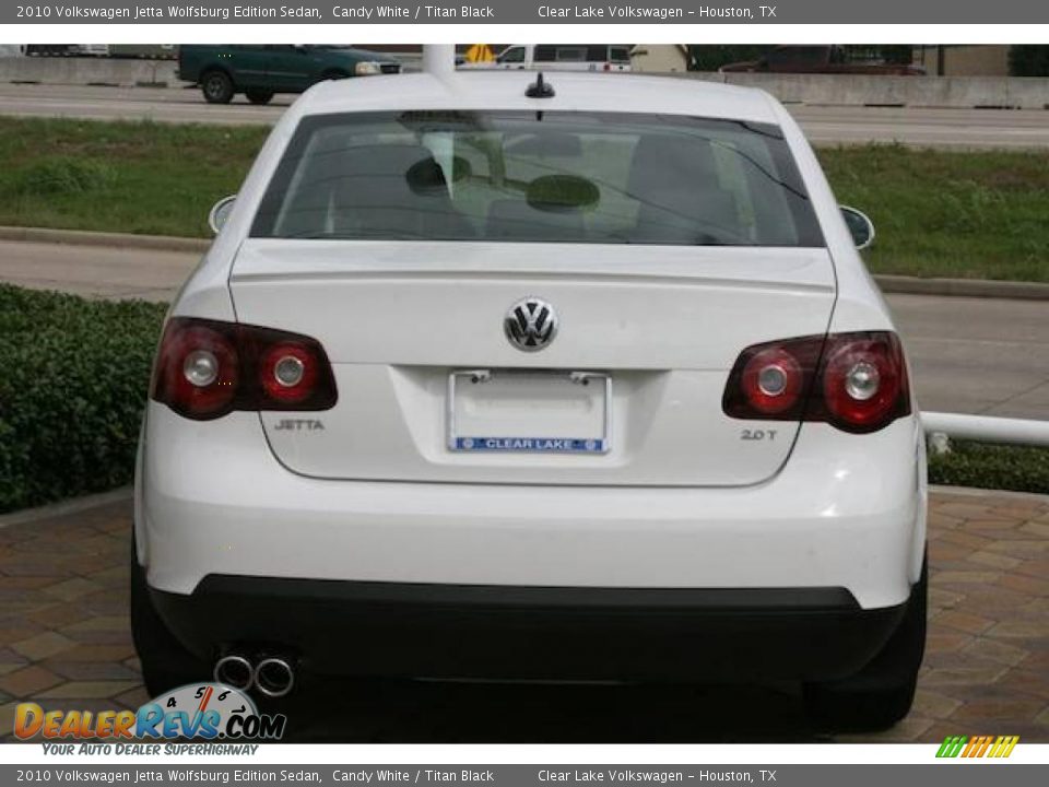 2010 Volkswagen Jetta Wolfsburg Edition Sedan Candy White / Titan Black Photo #16