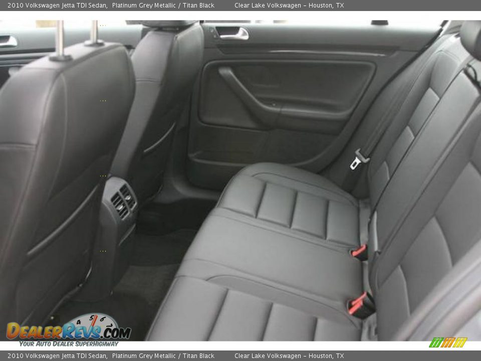 2010 Volkswagen Jetta TDI Sedan Platinum Grey Metallic / Titan Black Photo #7