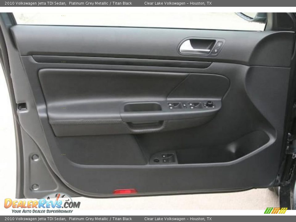 2010 Volkswagen Jetta TDI Sedan Platinum Grey Metallic / Titan Black Photo #15