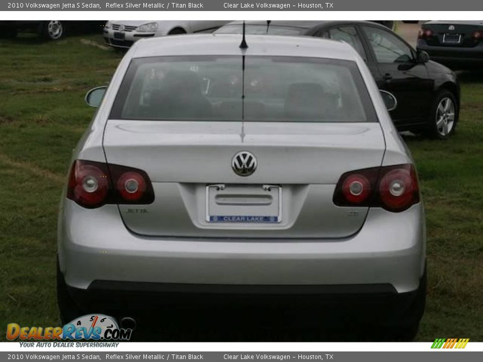 2010 Volkswagen Jetta S Sedan Reflex Silver Metallic / Titan Black Photo #9