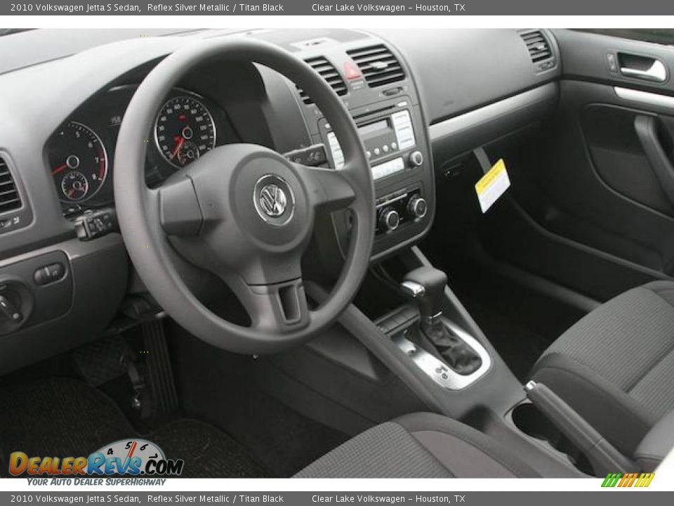 2010 Volkswagen Jetta S Sedan Reflex Silver Metallic / Titan Black Photo #11