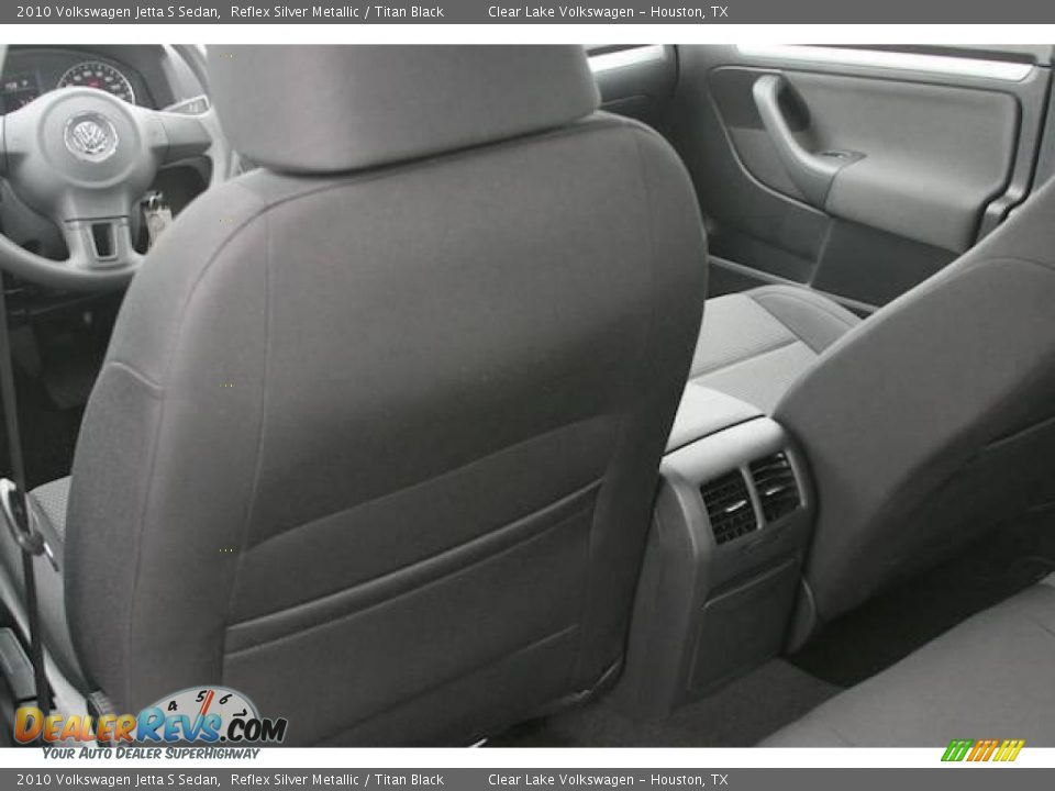 2010 Volkswagen Jetta S Sedan Reflex Silver Metallic / Titan Black Photo #14