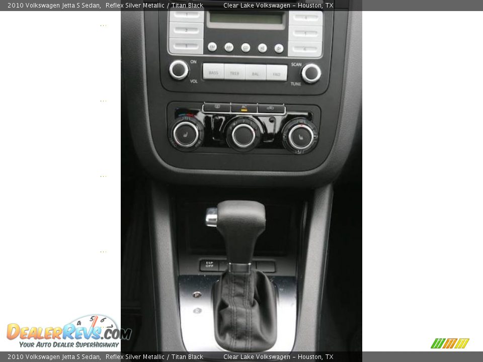2010 Volkswagen Jetta S Sedan Reflex Silver Metallic / Titan Black Photo #16