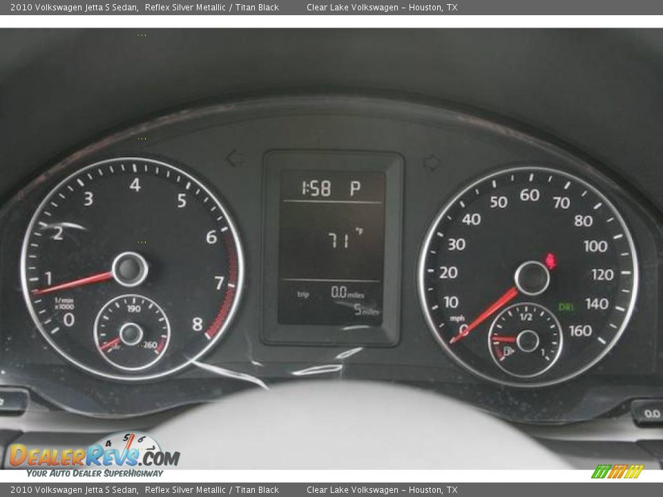 2010 Volkswagen Jetta S Sedan Reflex Silver Metallic / Titan Black Photo #18
