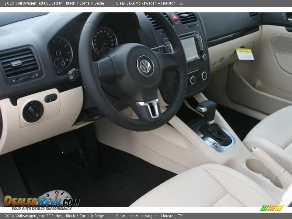 2010 Volkswagen Jetta SE Sedan Black / Cornsilk Beige Photo #10