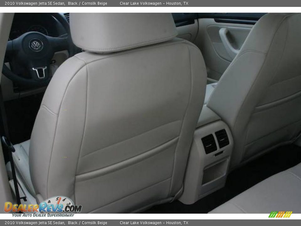 2010 Volkswagen Jetta SE Sedan Black / Cornsilk Beige Photo #15