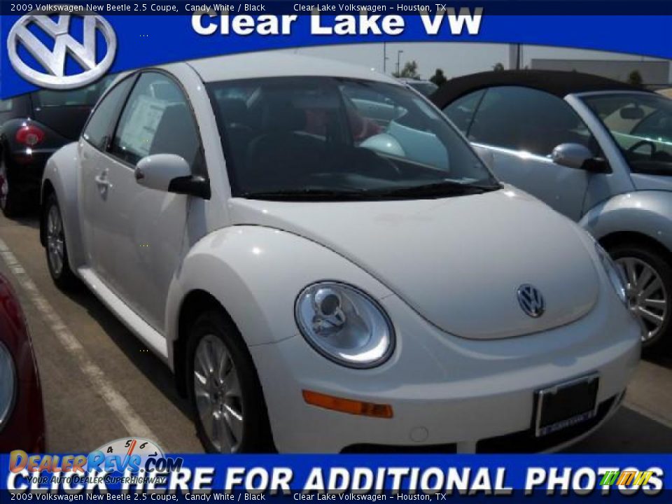 2009 Volkswagen New Beetle 2.5 Coupe Candy White / Black Photo #1