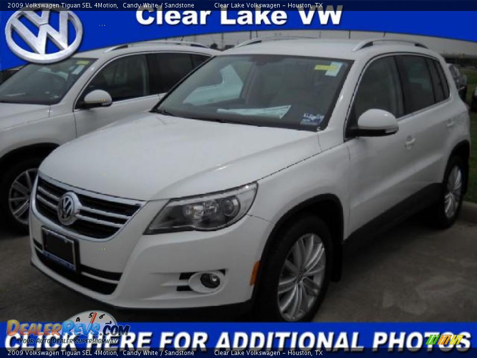 2009 Volkswagen Tiguan SEL 4Motion Candy White / Sandstone Photo #1