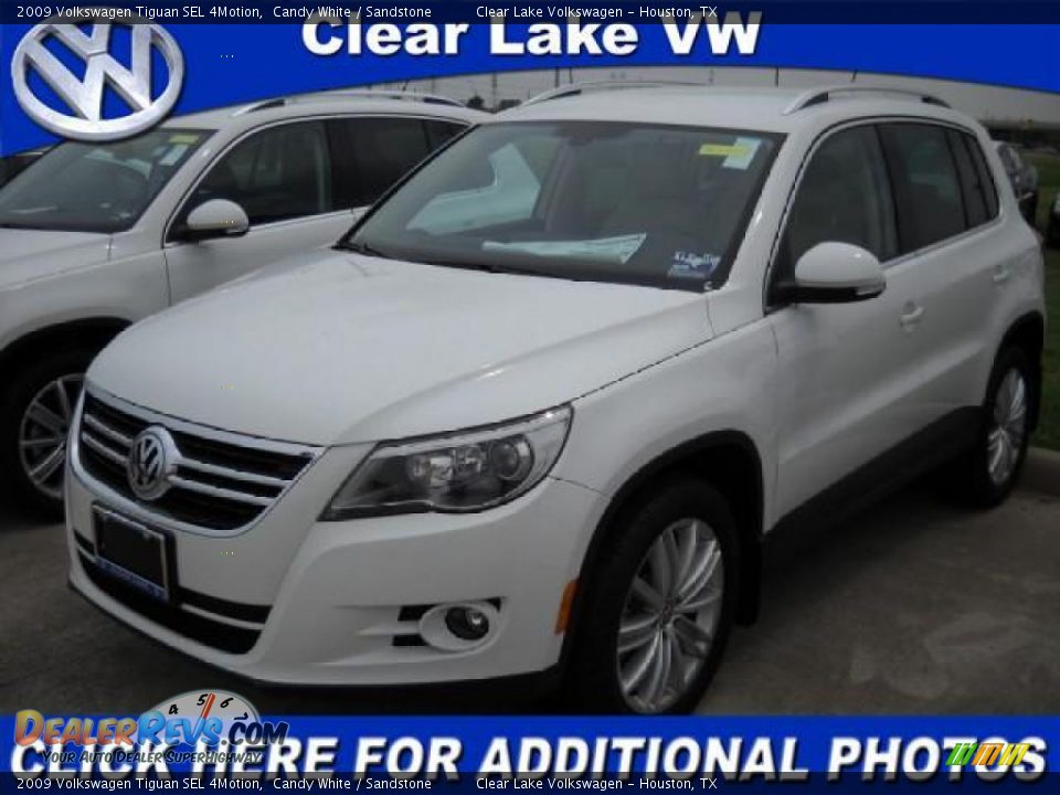 2009 Volkswagen Tiguan SEL 4Motion Candy White / Sandstone Photo #3