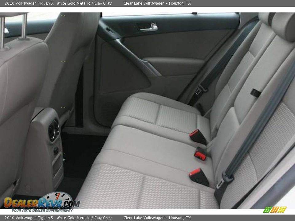 2010 Volkswagen Tiguan S White Gold Metallic / Clay Gray Photo #7