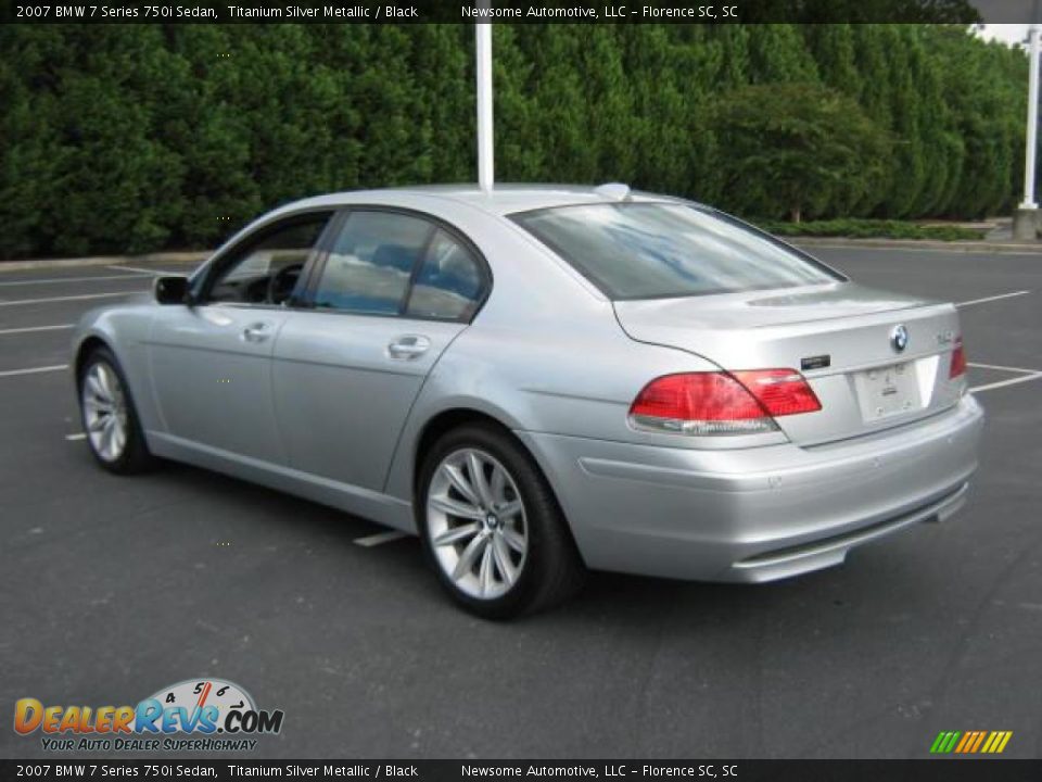 2007 BMW 7 Series 750i Sedan Titanium Silver Metallic / Black Photo #2