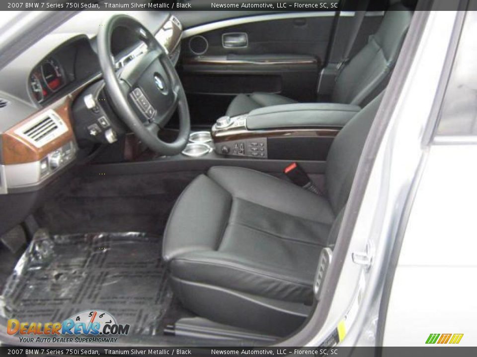 2007 BMW 7 Series 750i Sedan Titanium Silver Metallic / Black Photo #3