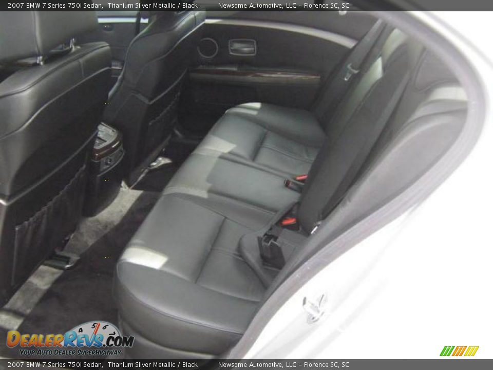 2007 BMW 7 Series 750i Sedan Titanium Silver Metallic / Black Photo #20