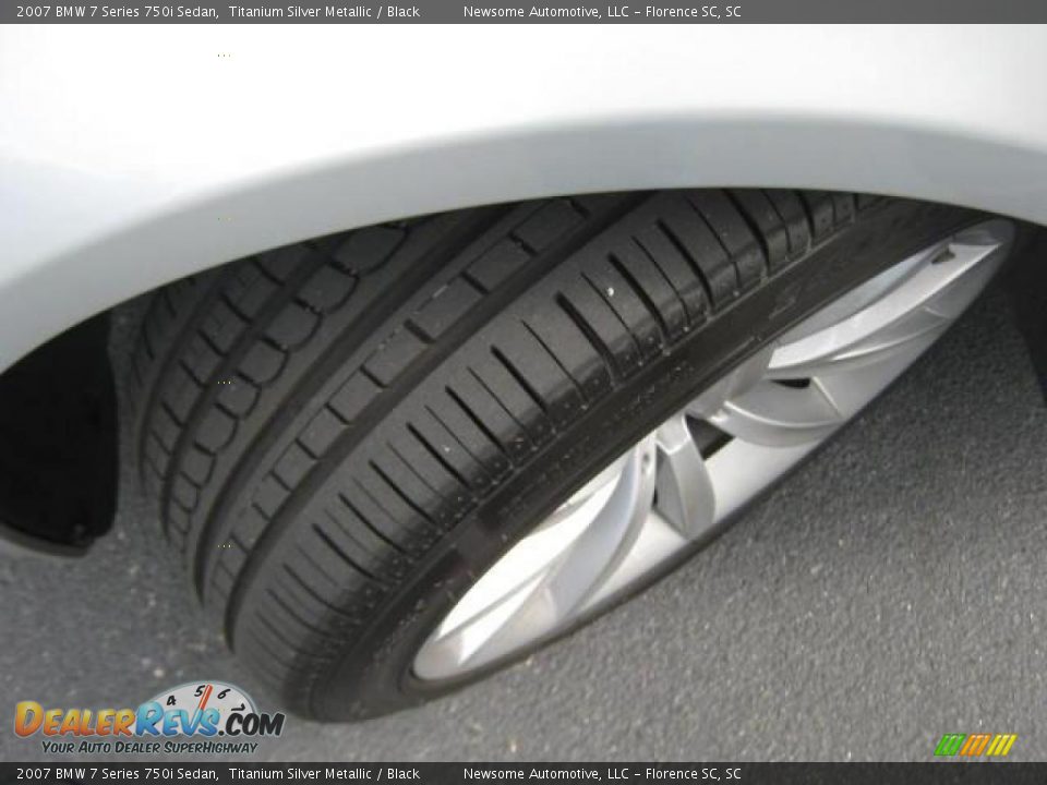 2007 BMW 7 Series 750i Sedan Titanium Silver Metallic / Black Photo #22