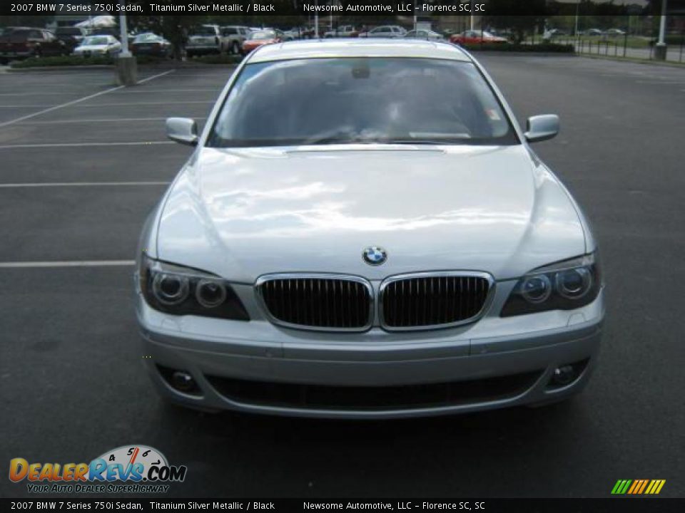2007 BMW 7 Series 750i Sedan Titanium Silver Metallic / Black Photo #23