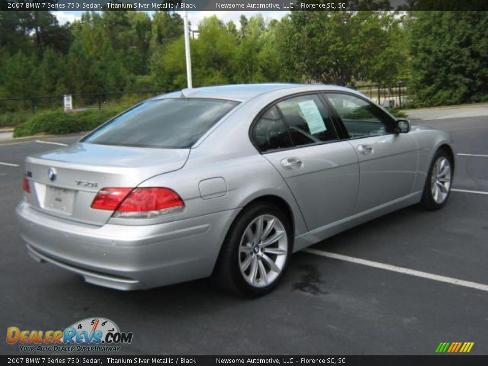 2007 BMW 7 Series 750i Sedan Titanium Silver Metallic / Black Photo #25