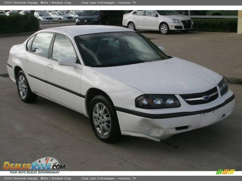 2004 Chevrolet Impala White / Medium Gray Photo #1