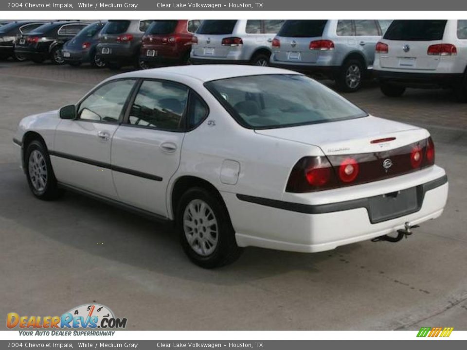 2004 Chevrolet Impala White / Medium Gray Photo #3
