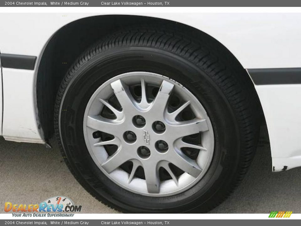 2004 Chevrolet Impala White / Medium Gray Photo #9