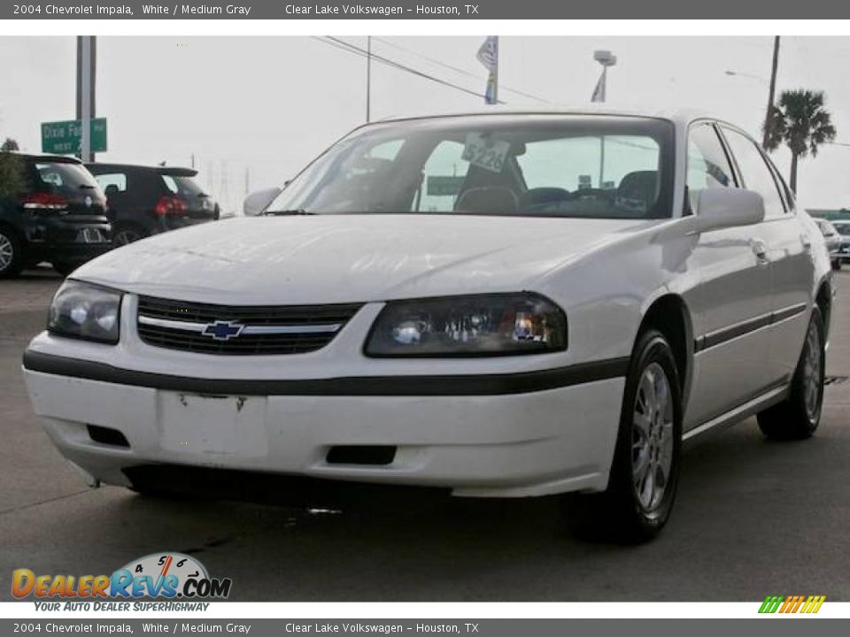 2004 Chevrolet Impala White / Medium Gray Photo #25