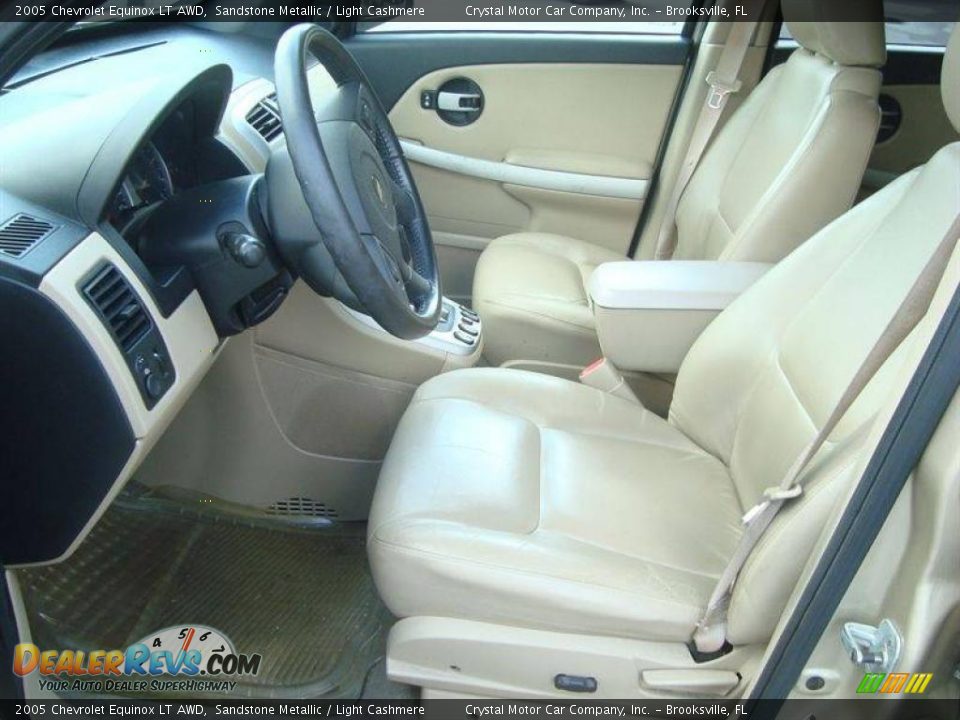2005 Chevrolet Equinox LT AWD Sandstone Metallic / Light Cashmere Photo #4