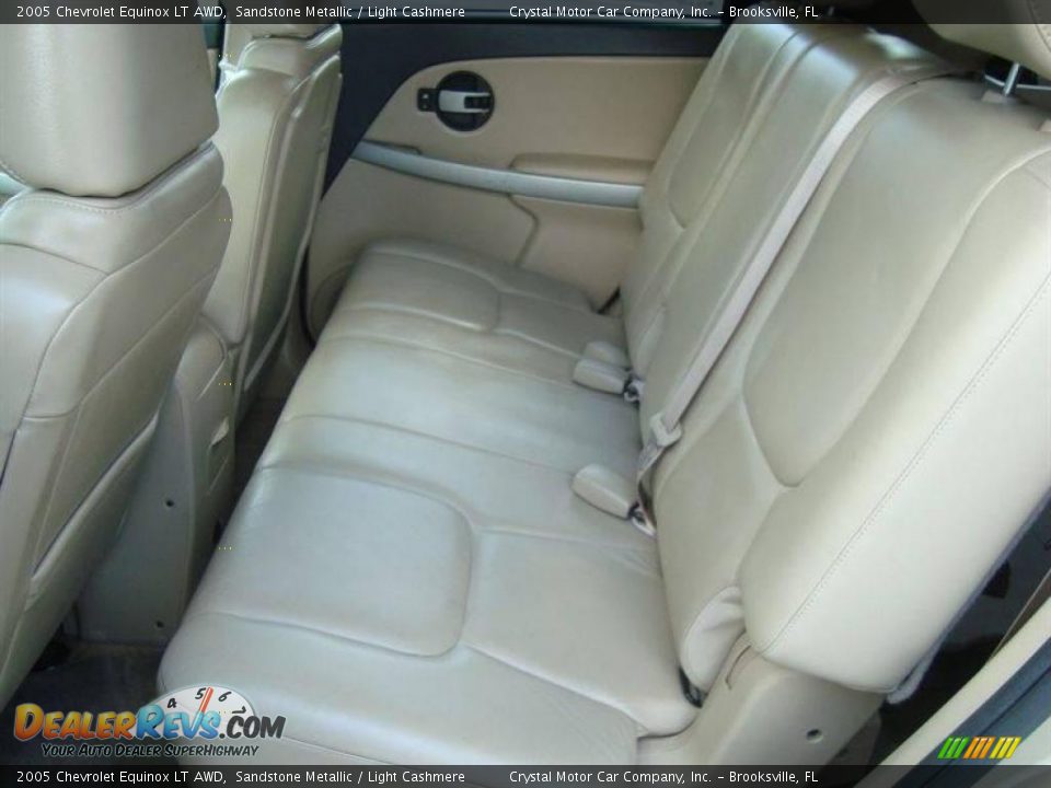 2005 Chevrolet Equinox LT AWD Sandstone Metallic / Light Cashmere Photo #5