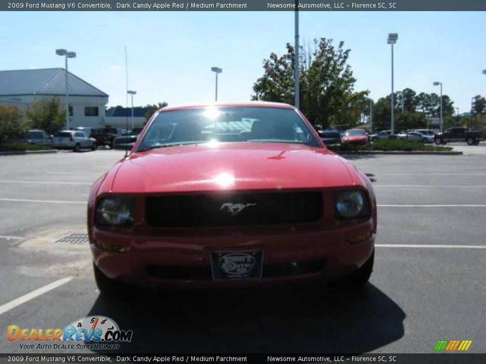 2009 Ford Mustang V6 Convertible Dark Candy Apple Red / Medium Parchment Photo #5