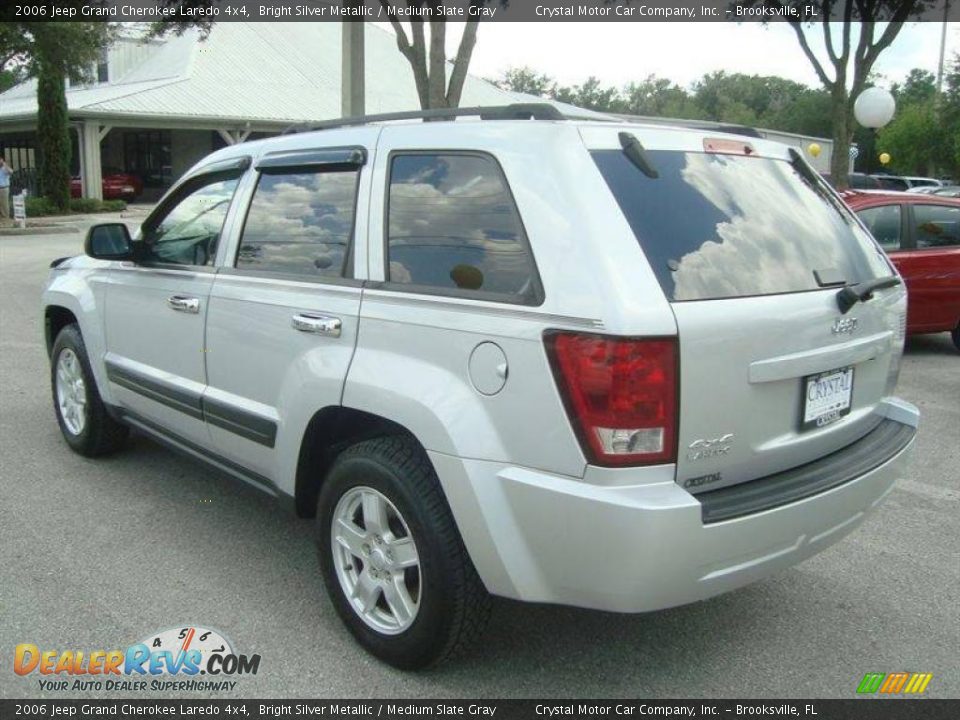 2006 Jeep Grand Cherokee Laredo 4x4 Bright Silver Metallic / Medium Slate Gray Photo #3