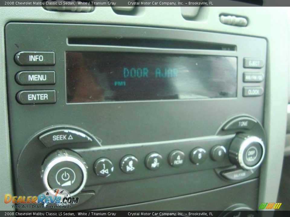 2008 Chevrolet Malibu Classic LS Sedan White / Titanium Gray Photo #18
