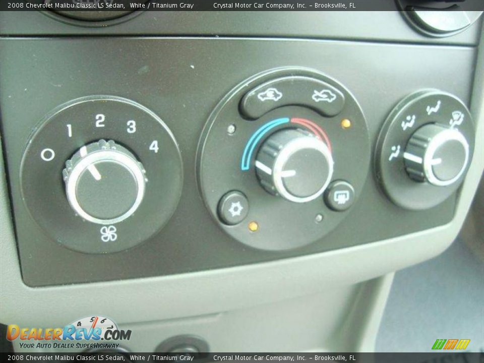 2008 Chevrolet Malibu Classic LS Sedan White / Titanium Gray Photo #19
