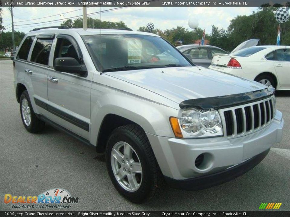 2006 Jeep Grand Cherokee Laredo 4x4 Bright Silver Metallic / Medium Slate Gray Photo #11