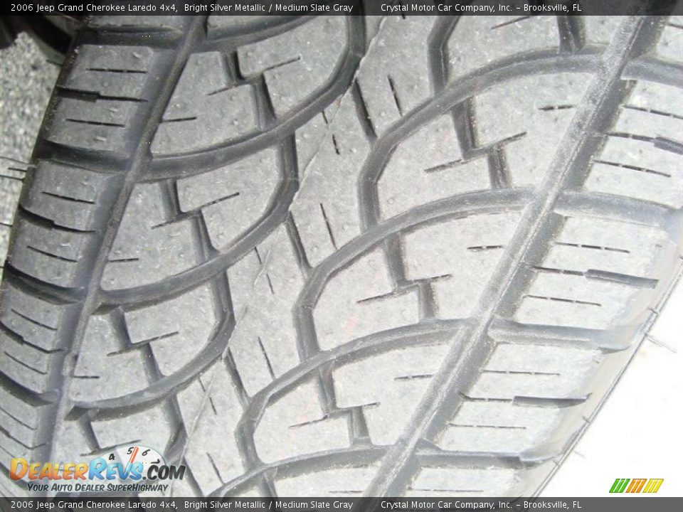 2006 Jeep Grand Cherokee Laredo 4x4 Bright Silver Metallic / Medium Slate Gray Photo #15