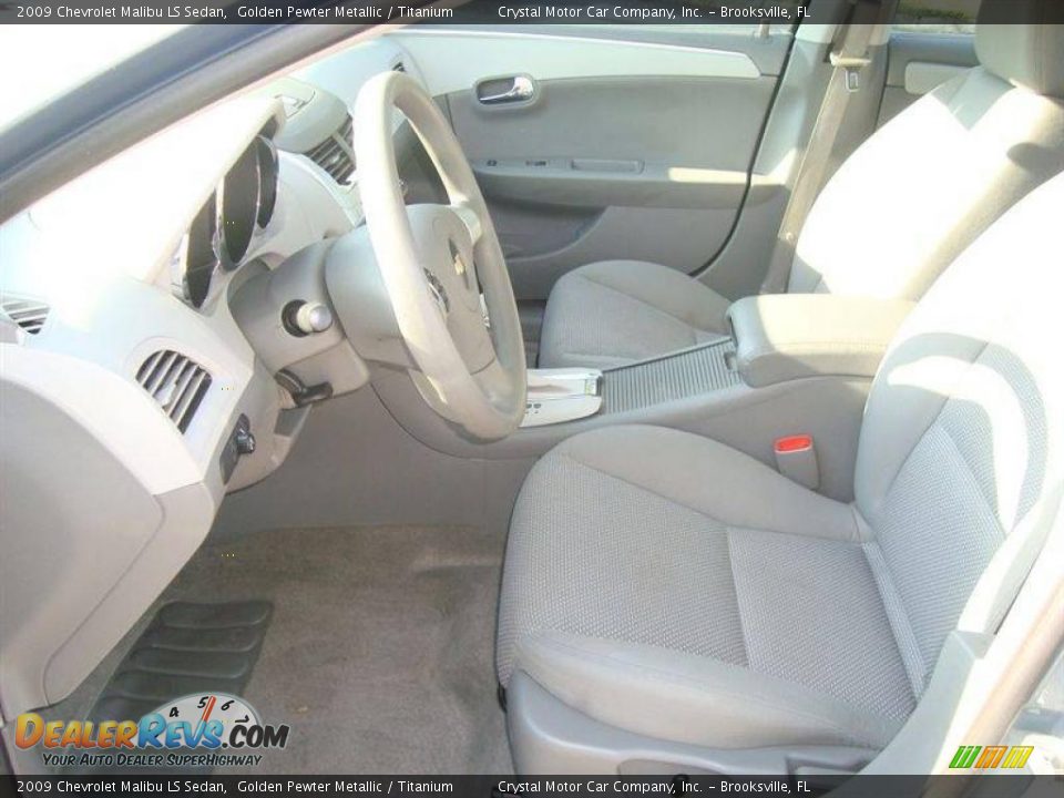 2009 Chevrolet Malibu LS Sedan Golden Pewter Metallic / Titanium Photo #4