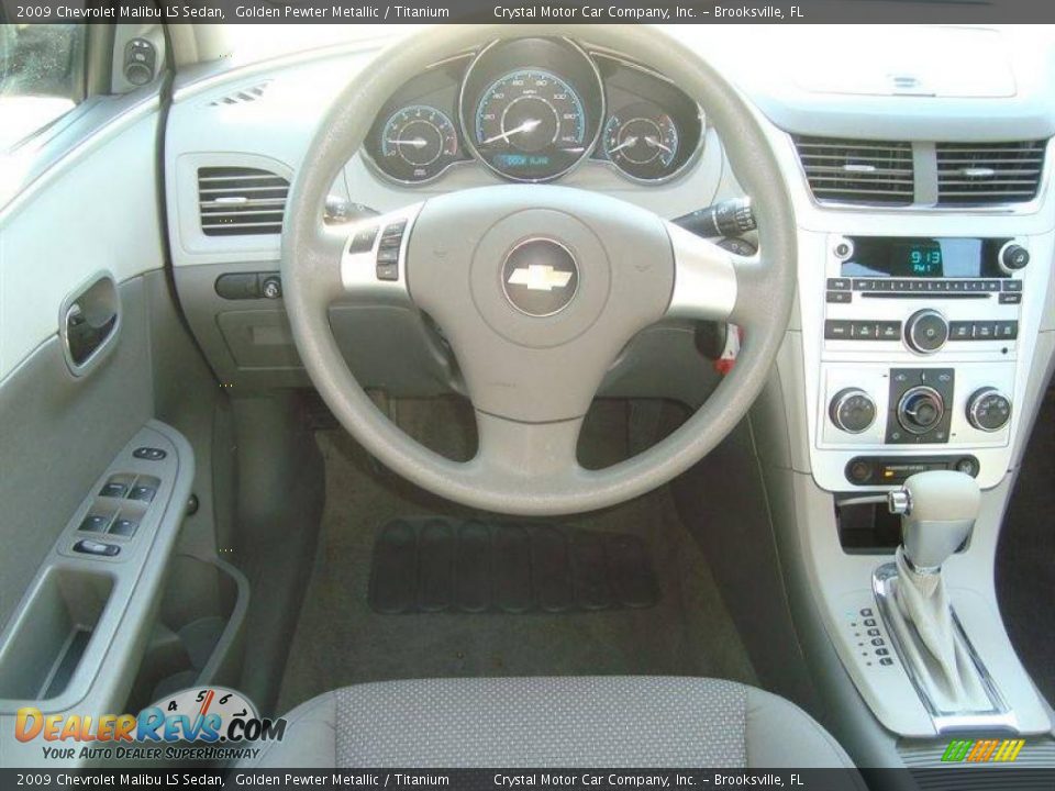 2009 Chevrolet Malibu LS Sedan Golden Pewter Metallic / Titanium Photo #6