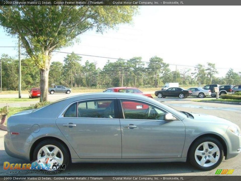 2009 Chevrolet Malibu LS Sedan Golden Pewter Metallic / Titanium Photo #9