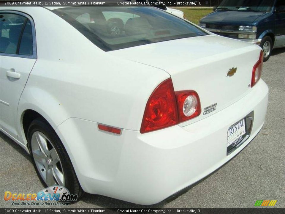 2009 Chevrolet Malibu LS Sedan Summit White / Titanium Photo #7