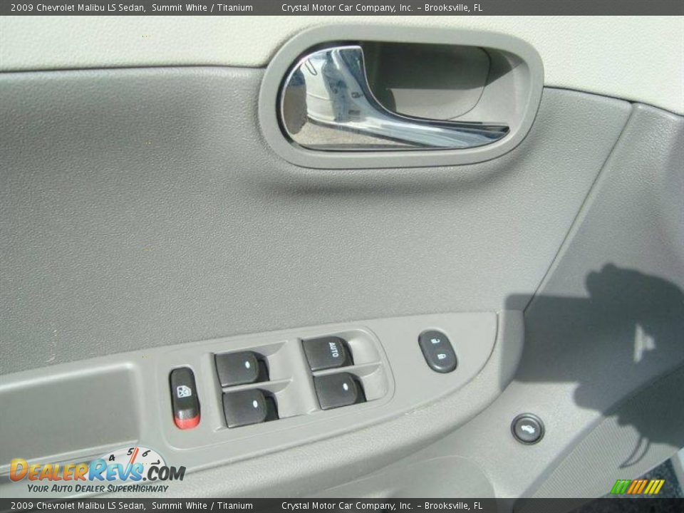 2009 Chevrolet Malibu LS Sedan Summit White / Titanium Photo #16