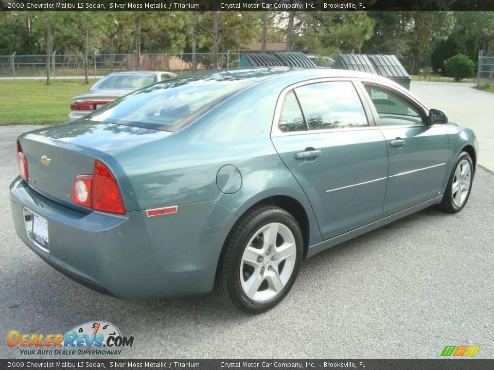 2009 Chevrolet Malibu LS Sedan Silver Moss Metallic / Titanium Photo #8