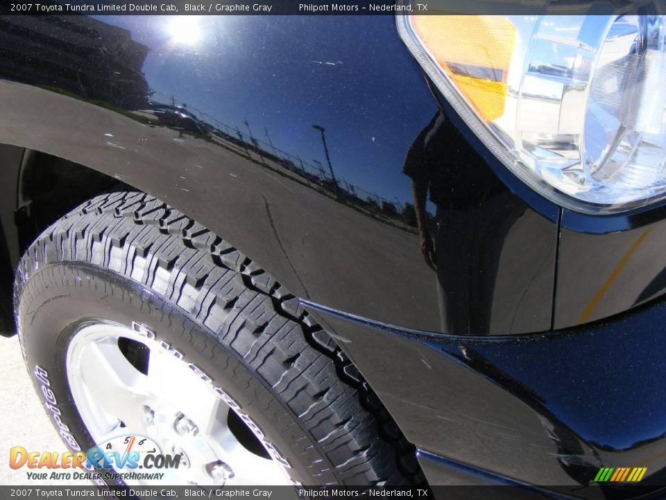 2007 Toyota Tundra Limited Double Cab Black / Graphite Gray Photo #17